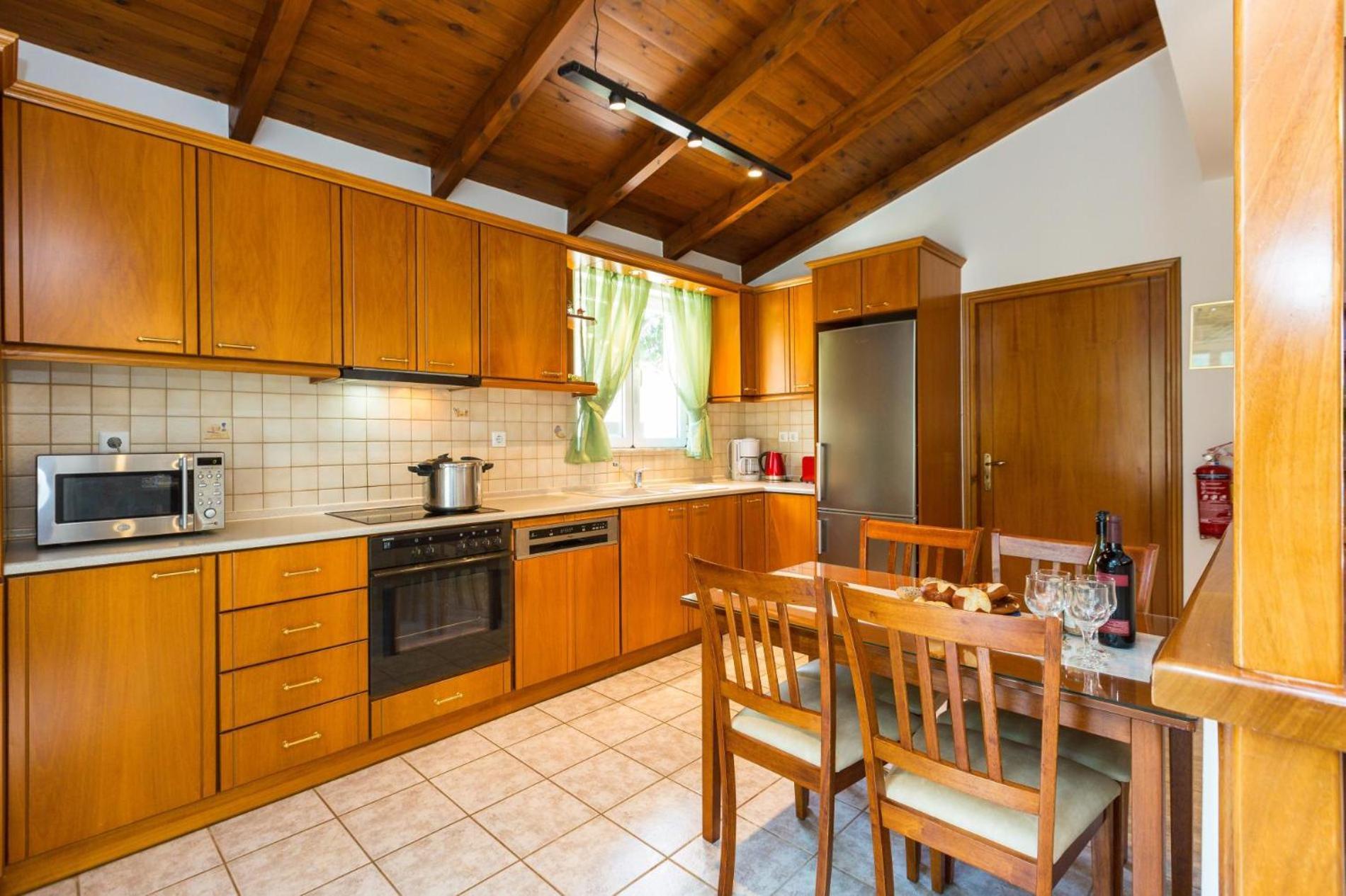 Villa Filia In Prines Eksteriør billede